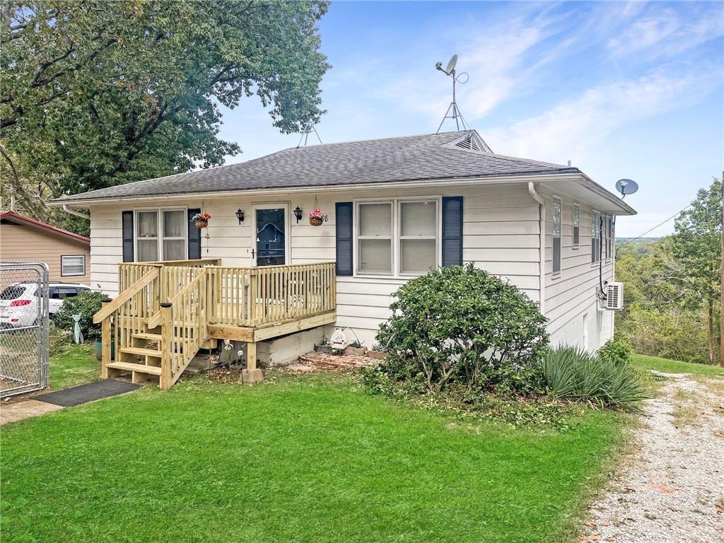 Listing Photo MLS #HMS2513235