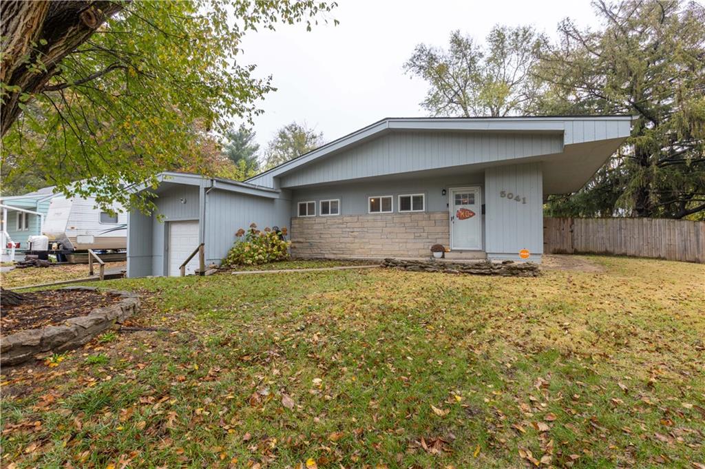 Listing Photo MLS #HMS2517497