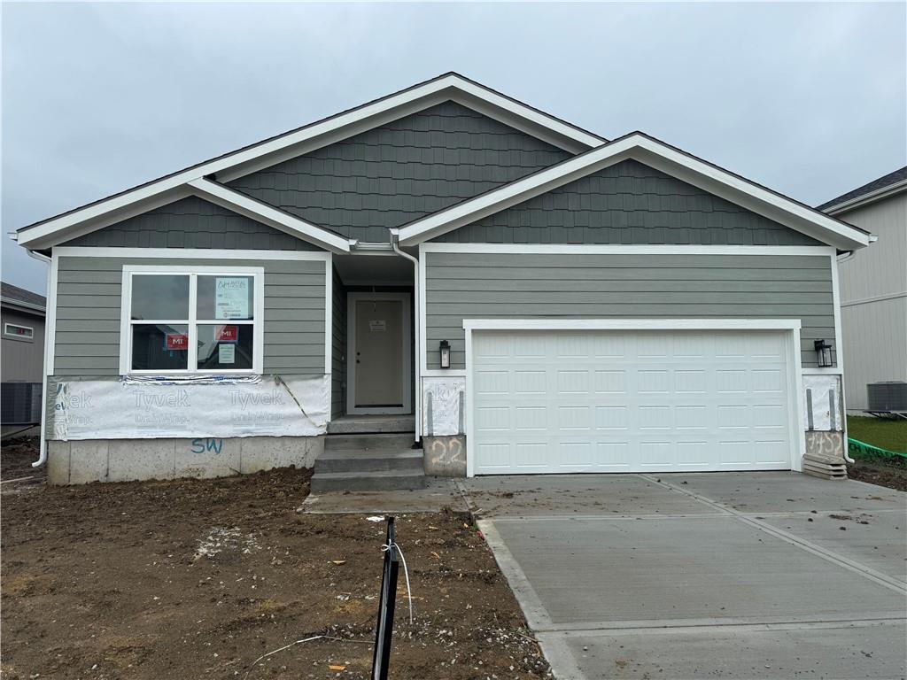 Listing Photo MLS #HMS2522633