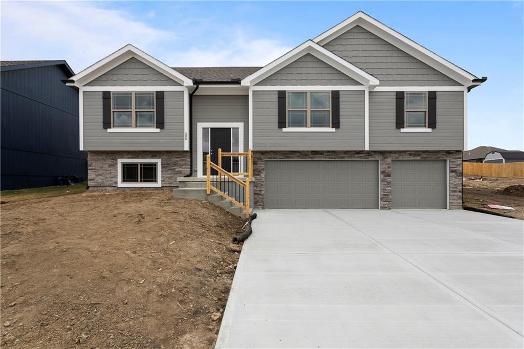 Listing Photo MLS #HMS2523125