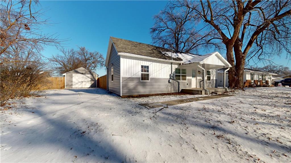 Listing Photo MLS #HMS2525090