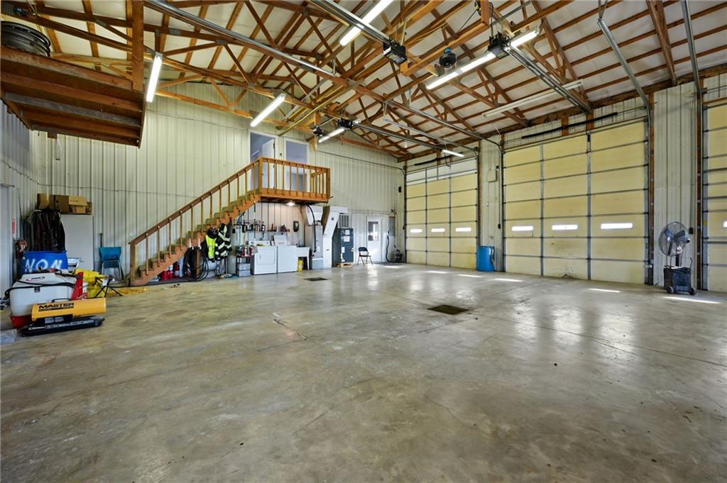 Listing Photo MLS #HMS2525258