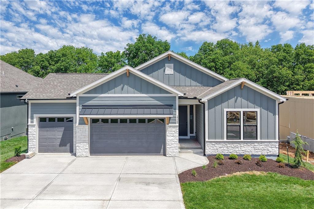 Listing Photo MLS #HMS2534885