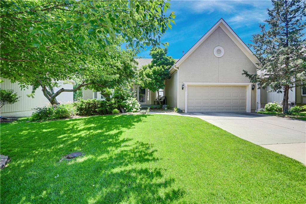 Listing Photo MLS #HMS2536789