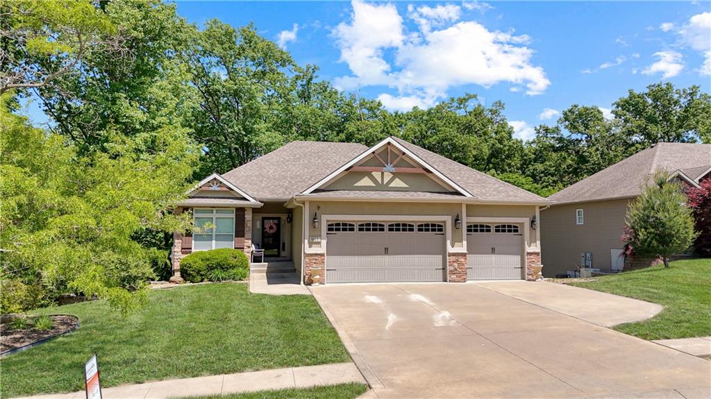 Listing Photo MLS #HMS2536943