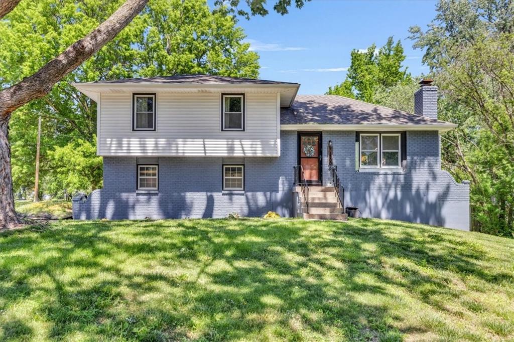 Listing Photo MLS #HMS2537715