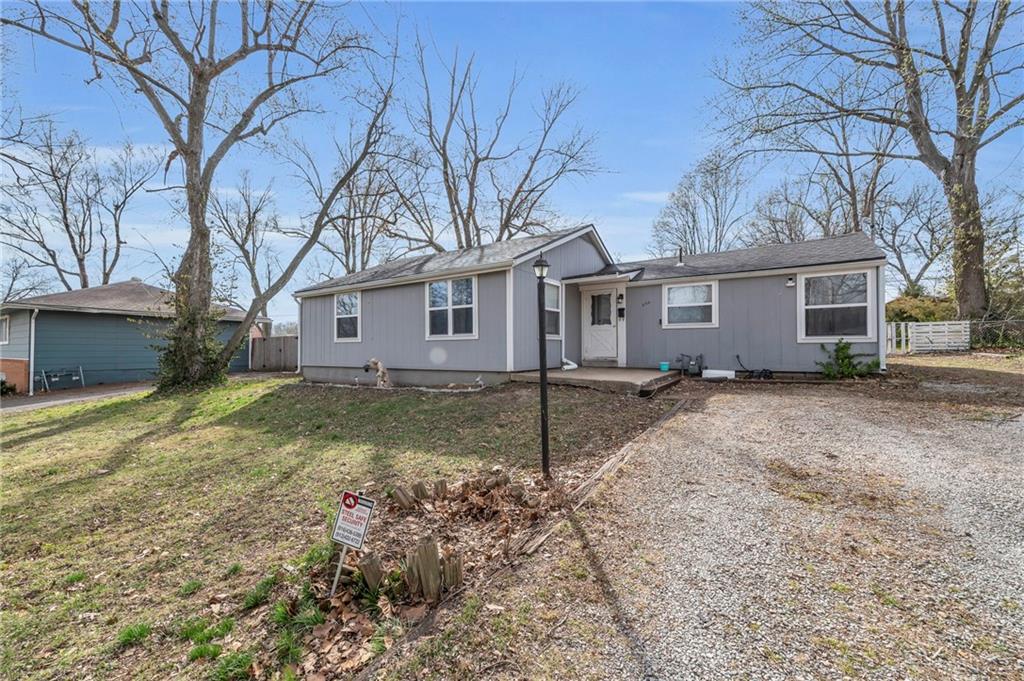 Listing Photo MLS #HMS2538082