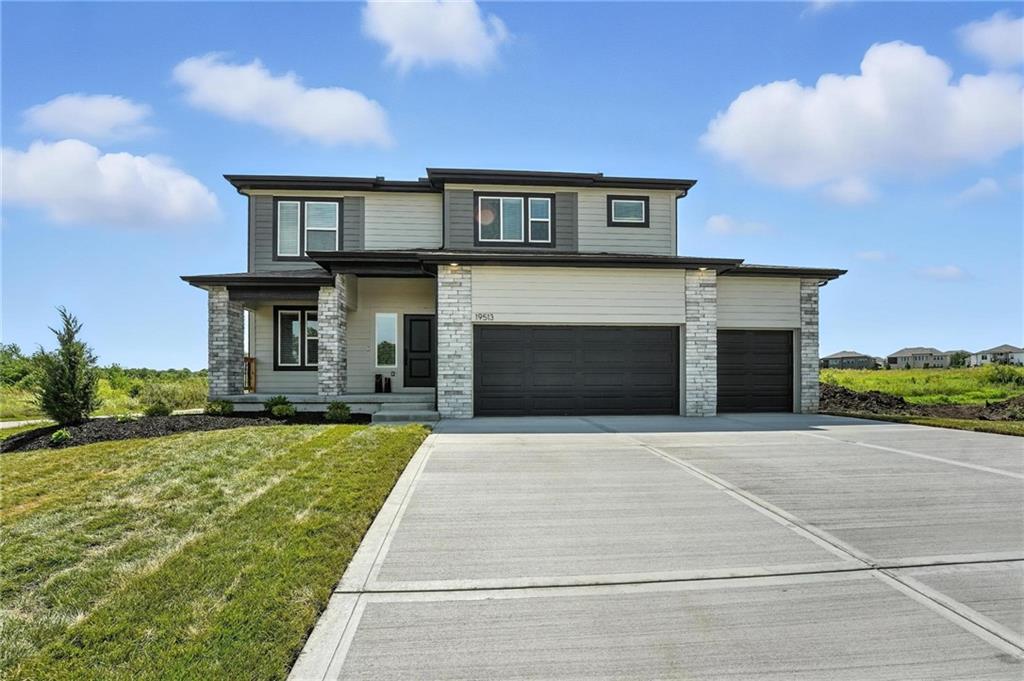 Listing Photo MLS #HMS2538083