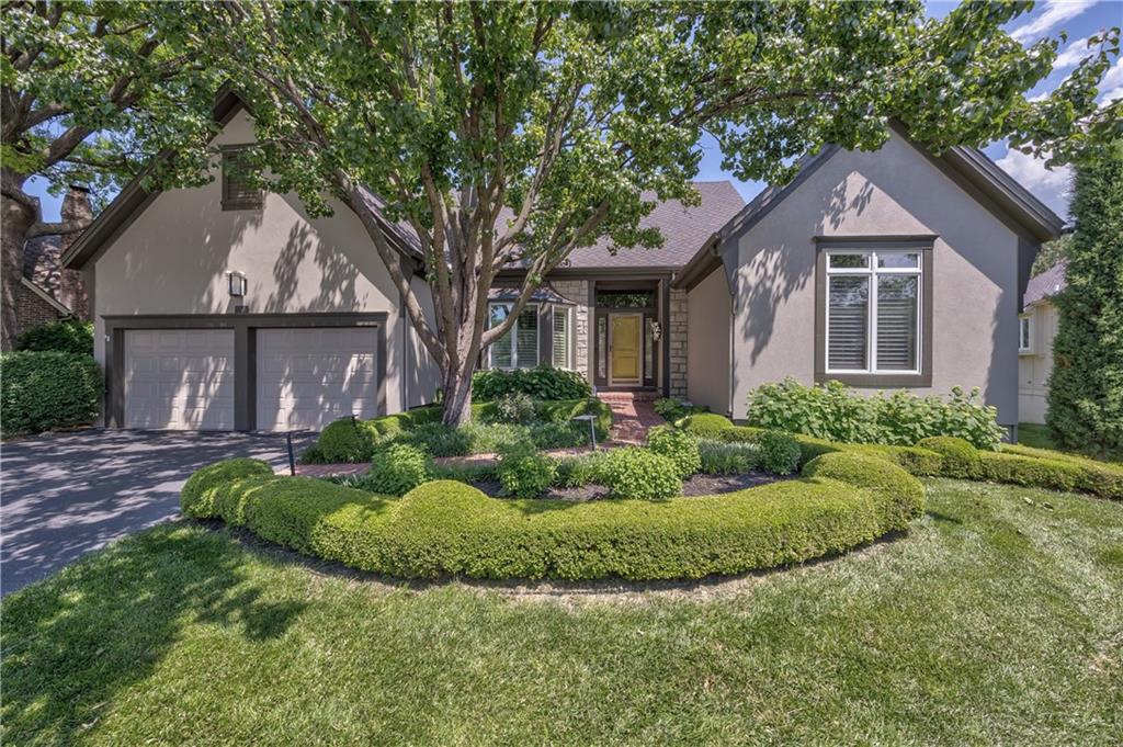 Listing Photo MLS #HMS2542048