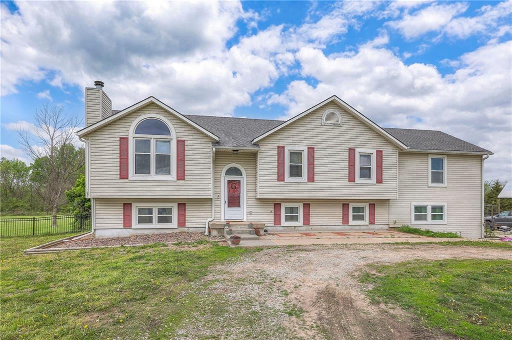 Listing Photo MLS #HMS2545099