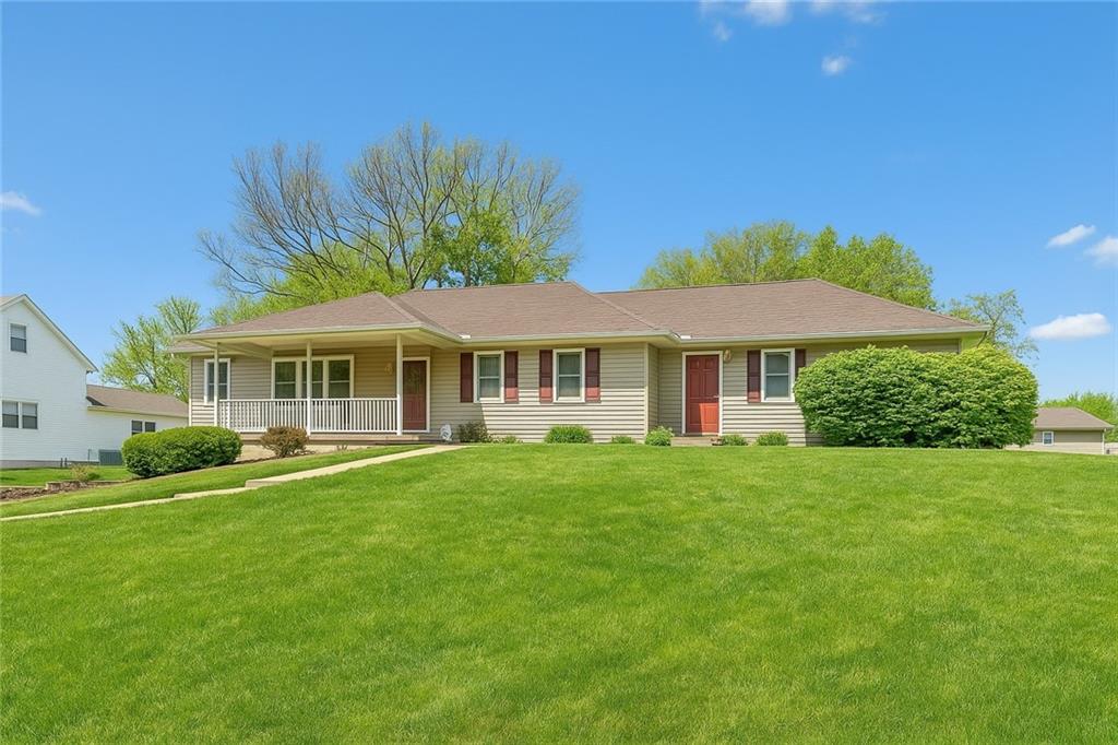 Listing Photo MLS #HMS2545550
