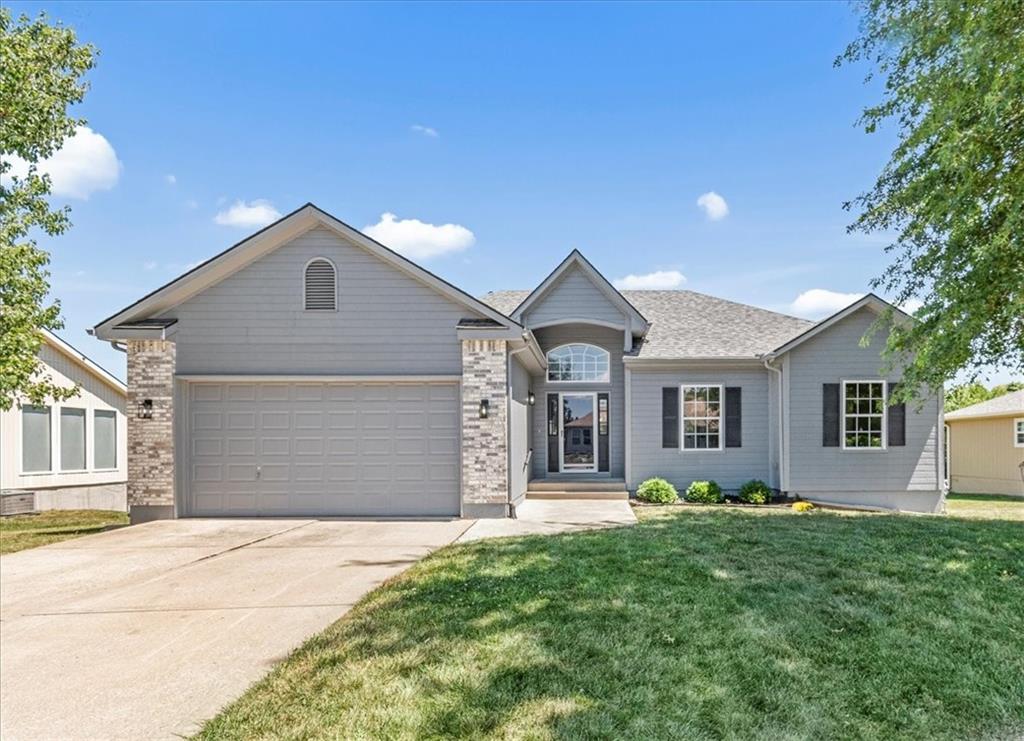 Listing Photo MLS #HMS2545751