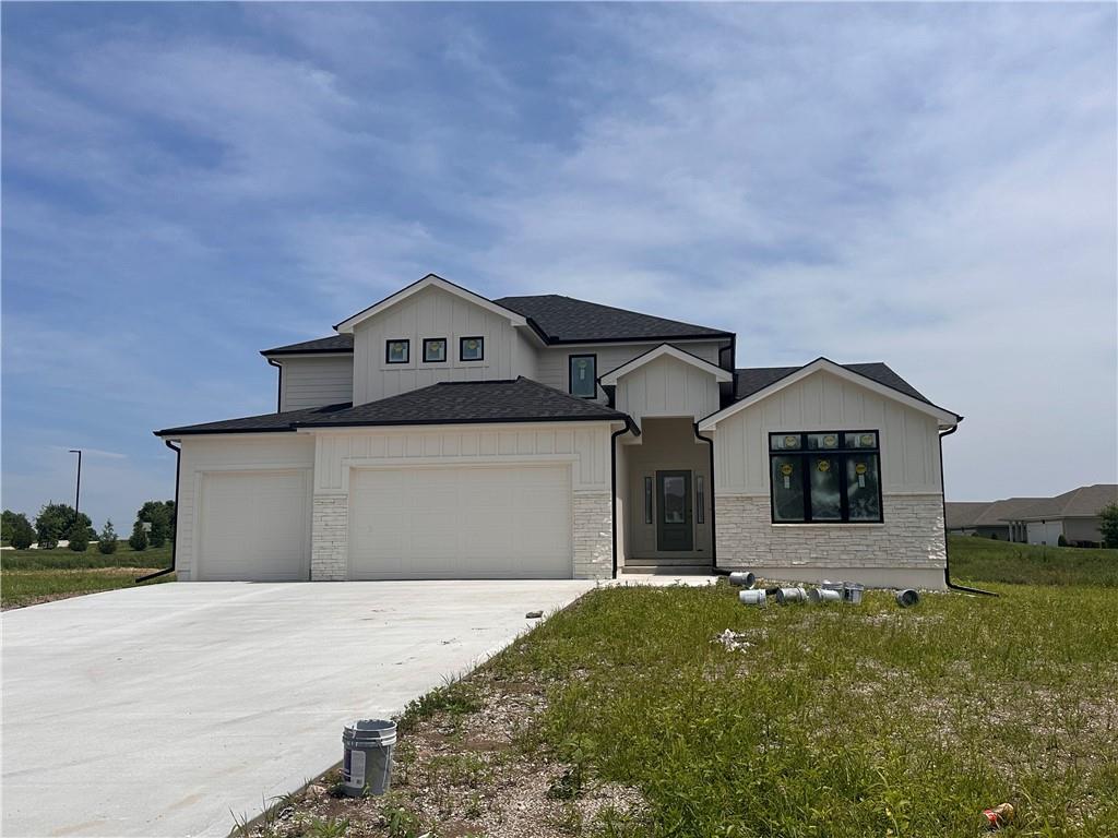 Listing Photo MLS #HMS2545800