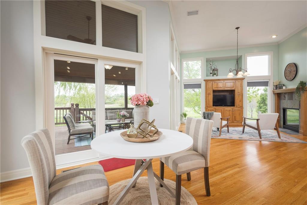 Listing Photo MLS #HMS2546807