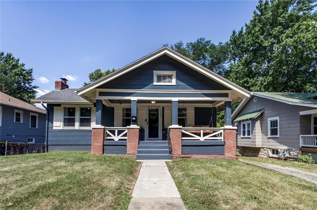 Listing Photo MLS #HMS2547238
