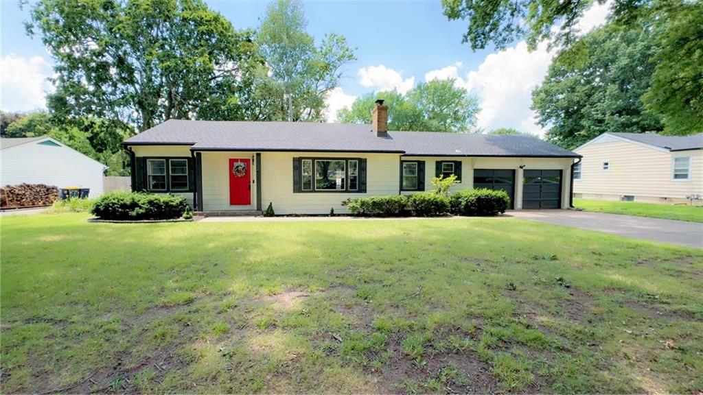 Listing Photo MLS #HMS2547791