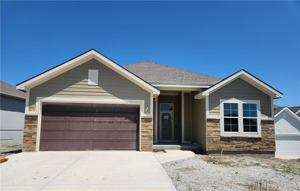 Listing Photo MLS #HMS2548896