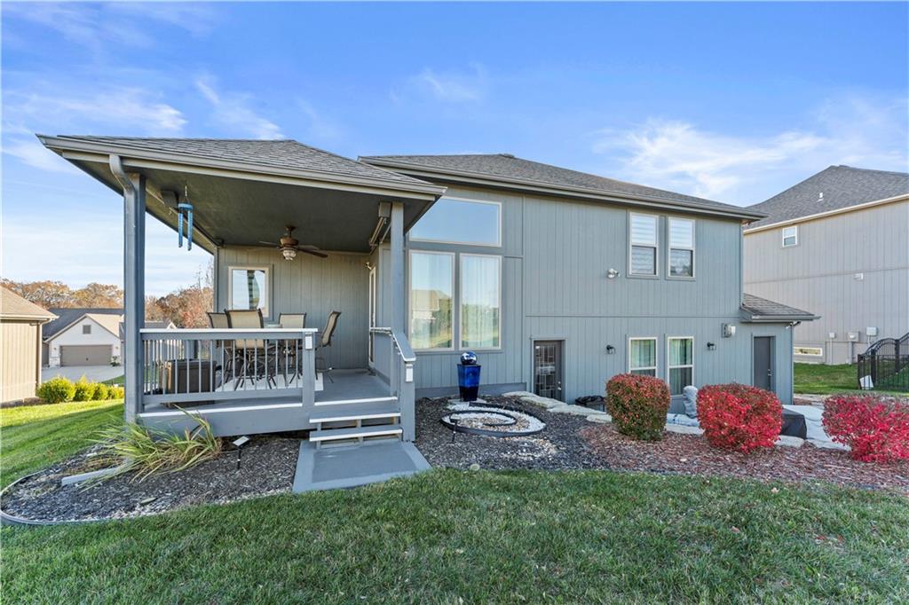 Listing Photo MLS #HMS2549543
