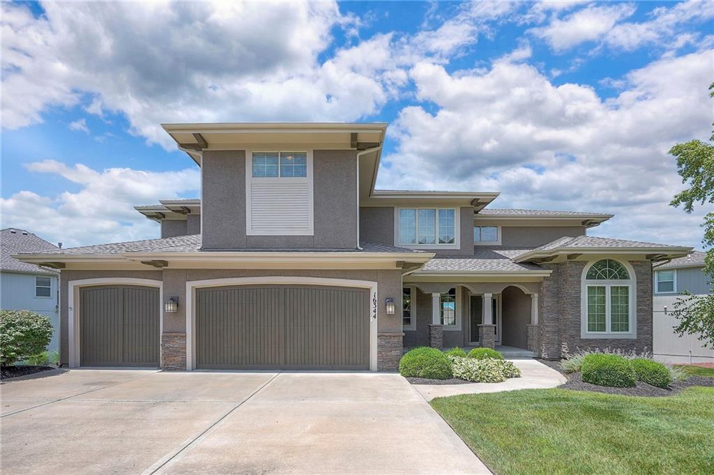 Listing Photo MLS #HMS2549836