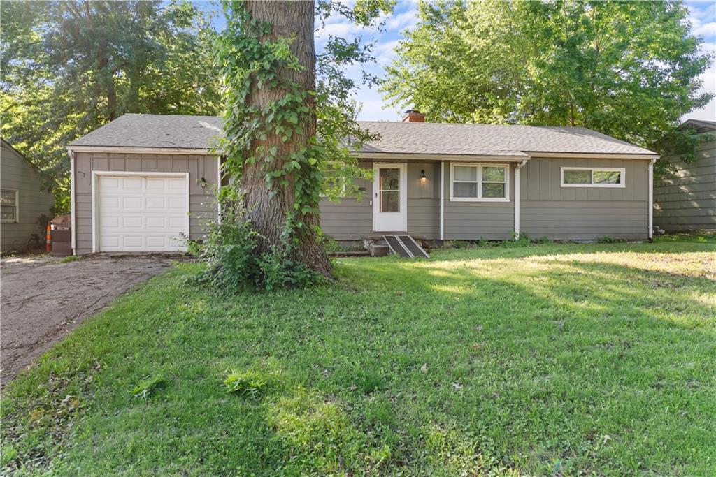Listing Photo MLS #HMS2549849