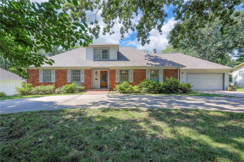 Listing Photo MLS #HMS2551625