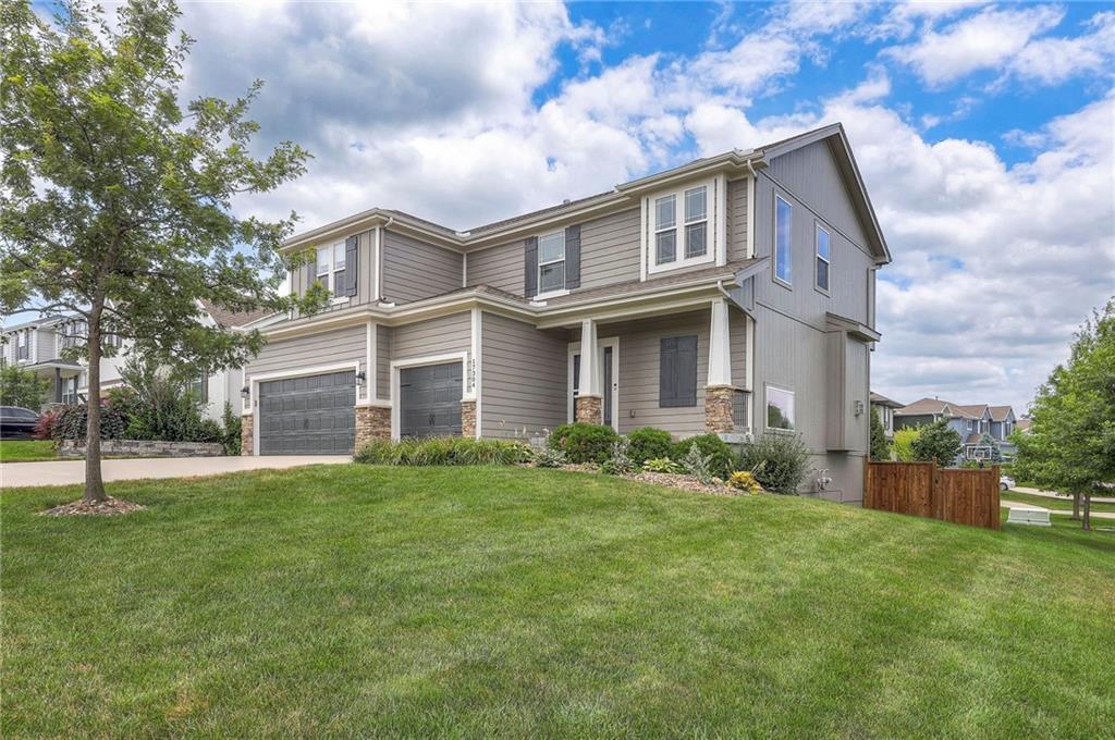 Listing Photo MLS #HMS2551765