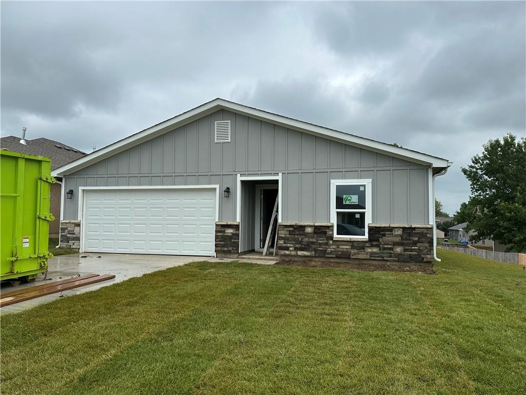 Listing Photo MLS #HMS2552475