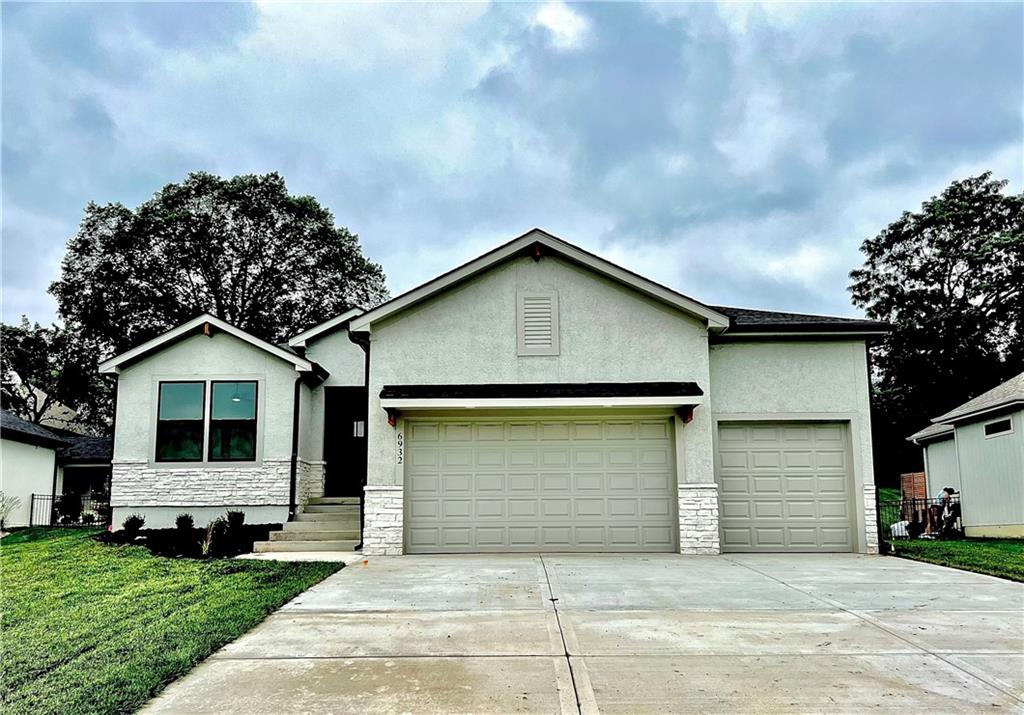 Listing Photo MLS #HMS2552872