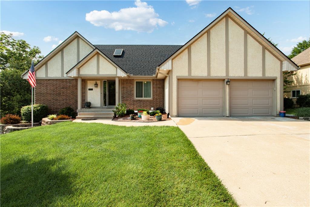 Listing Photo MLS #HMS2553018