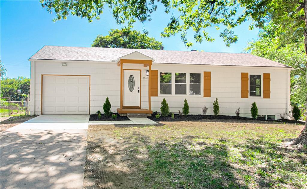 Listing Photo MLS #HMS2553042