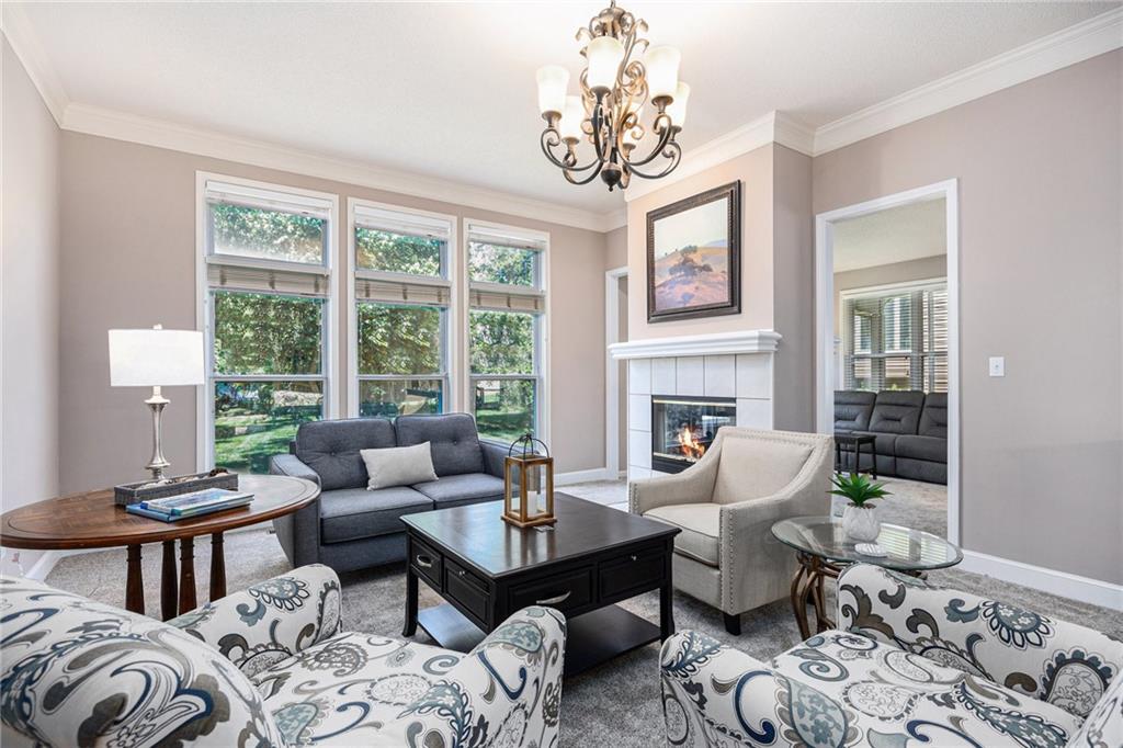 Listing Photo MLS #HMS2553112