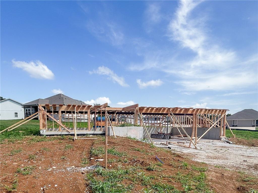 Listing Photo MLS #HMS2553438