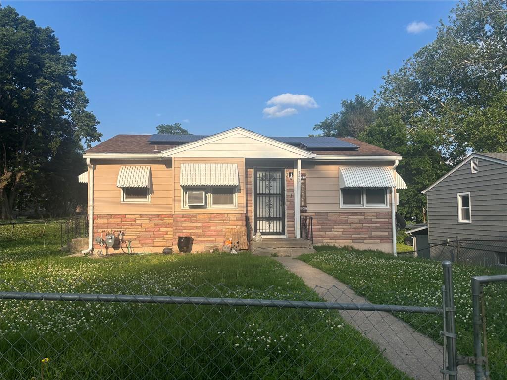 Listing Photo MLS #HMS2555192