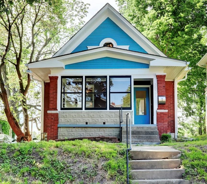 Listing Photo MLS #HMS2555546