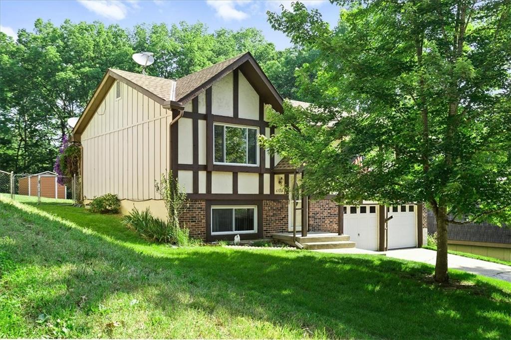 Listing Photo MLS #HMS2555722