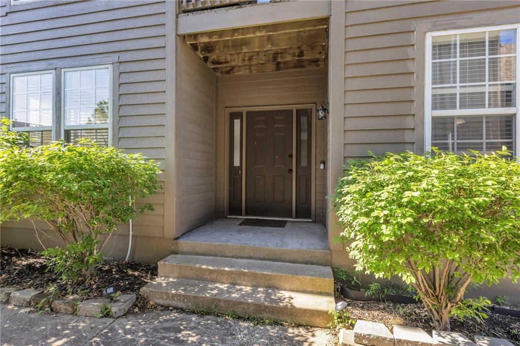 Listing Photo MLS #HMS2555740