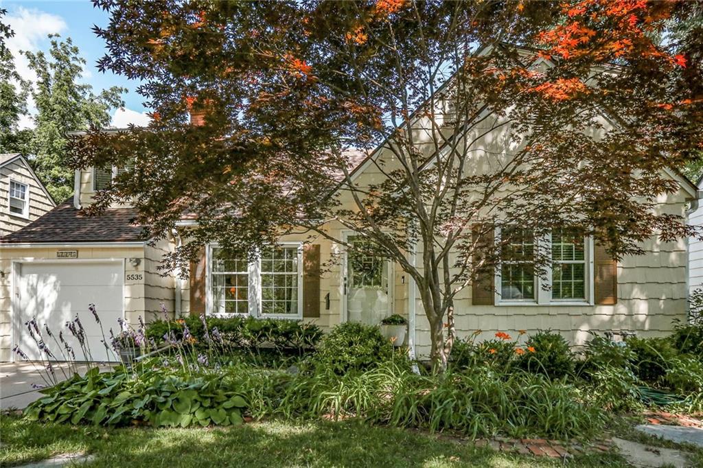 Listing Photo MLS #HMS2555802