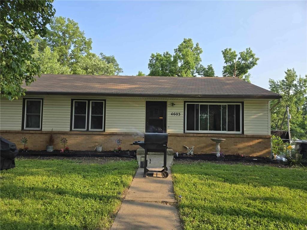 Listing Photo MLS #HMS2555809