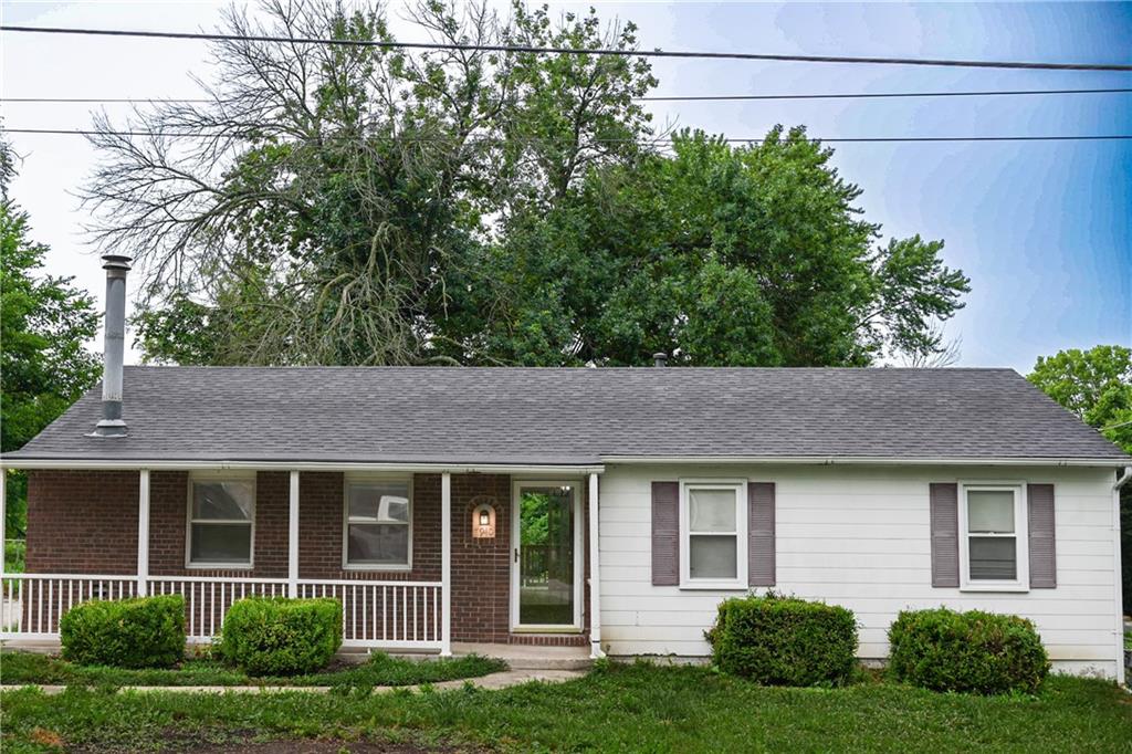 Listing Photo MLS #HMS2556203