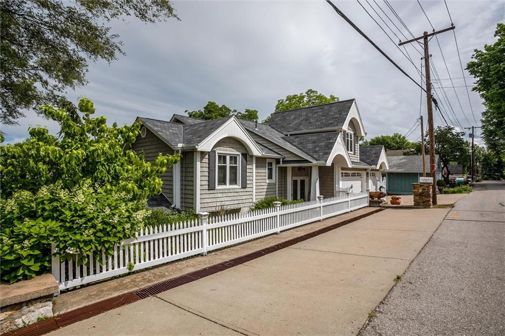 Listing Photo MLS #HMS2556425