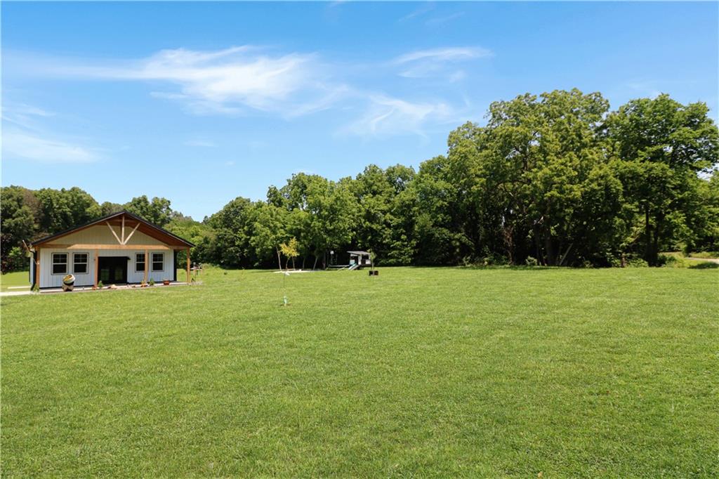 Listing Photo MLS #HMS2556651