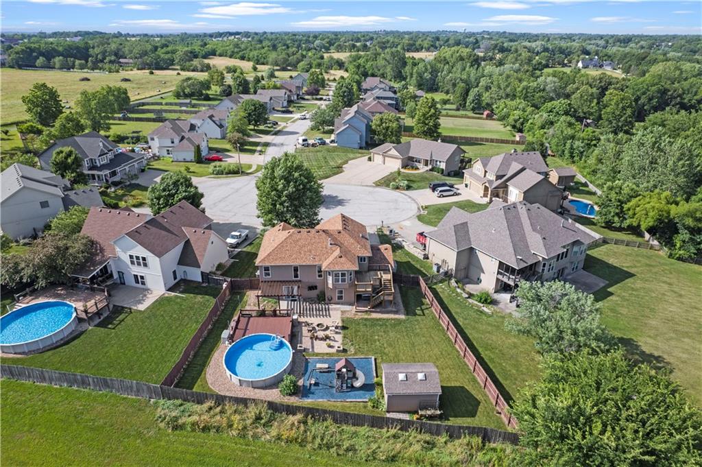 Listing Photo MLS #HMS2557189