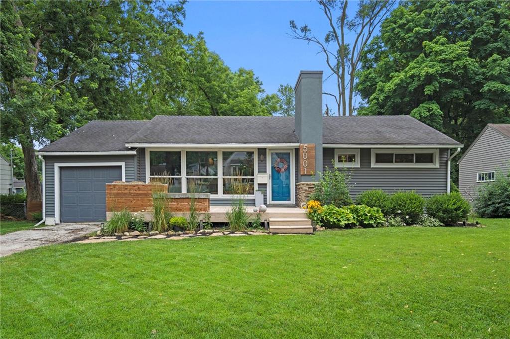 Listing Photo MLS #HMS2557282