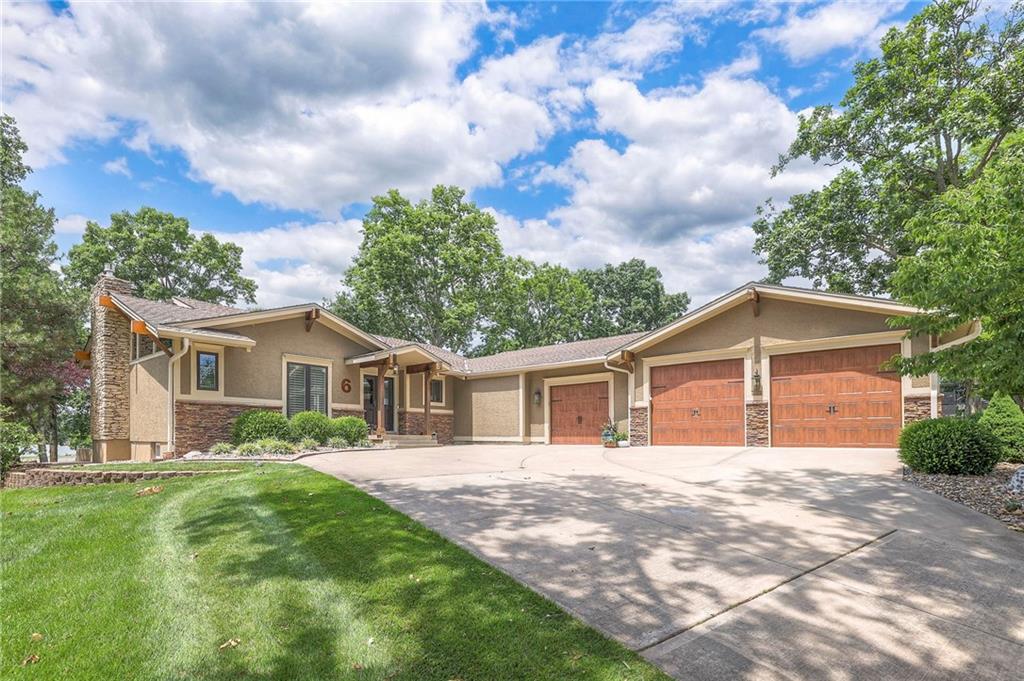 Listing Photo MLS #HMS2557383