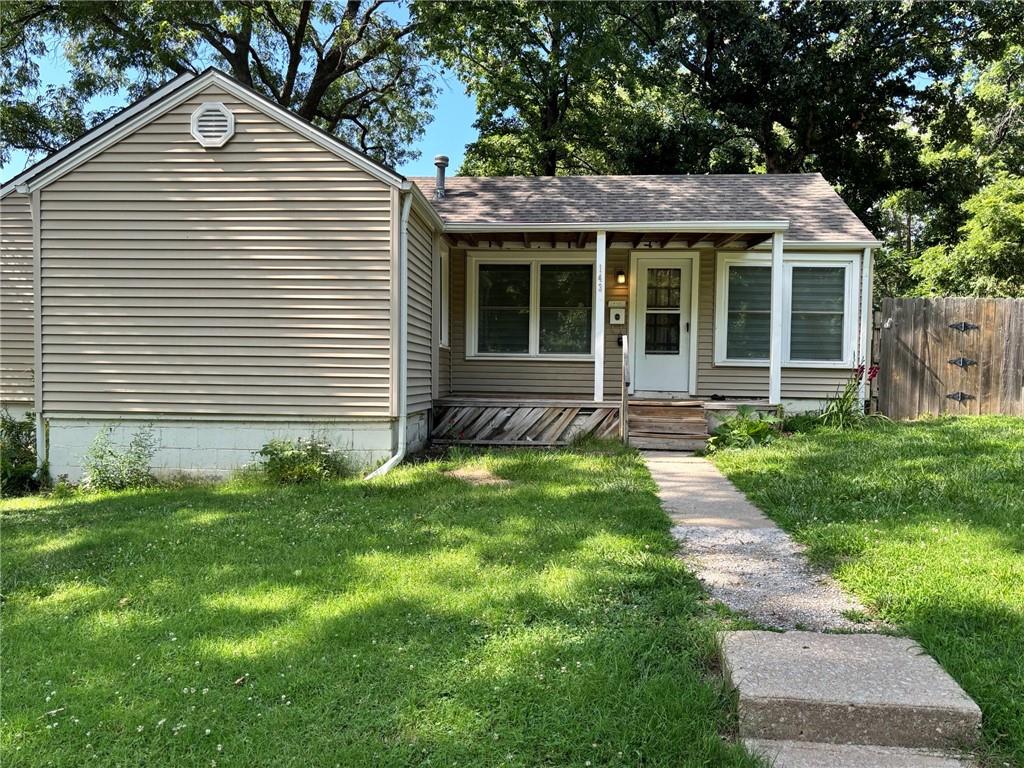 Listing Photo MLS #HMS2557688
