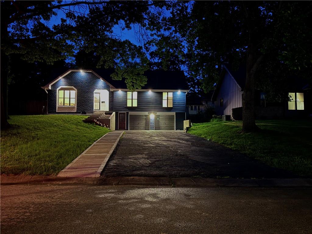 Listing Photo MLS #HMS2557699