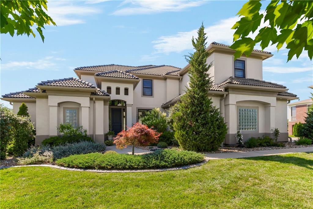 Listing Photo MLS #HMS2557865