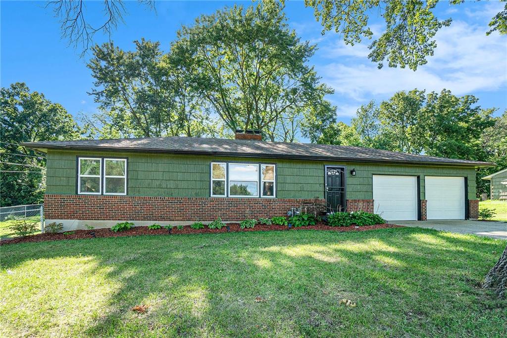 Listing Photo MLS #HMS2557873