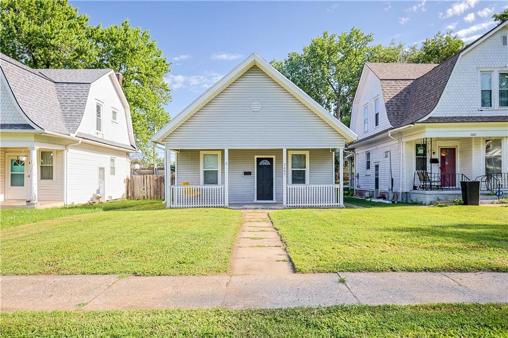 Listing Photo MLS #HMS2558033
