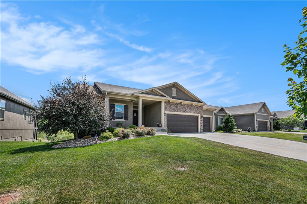 Listing Photo MLS #HMS2558712